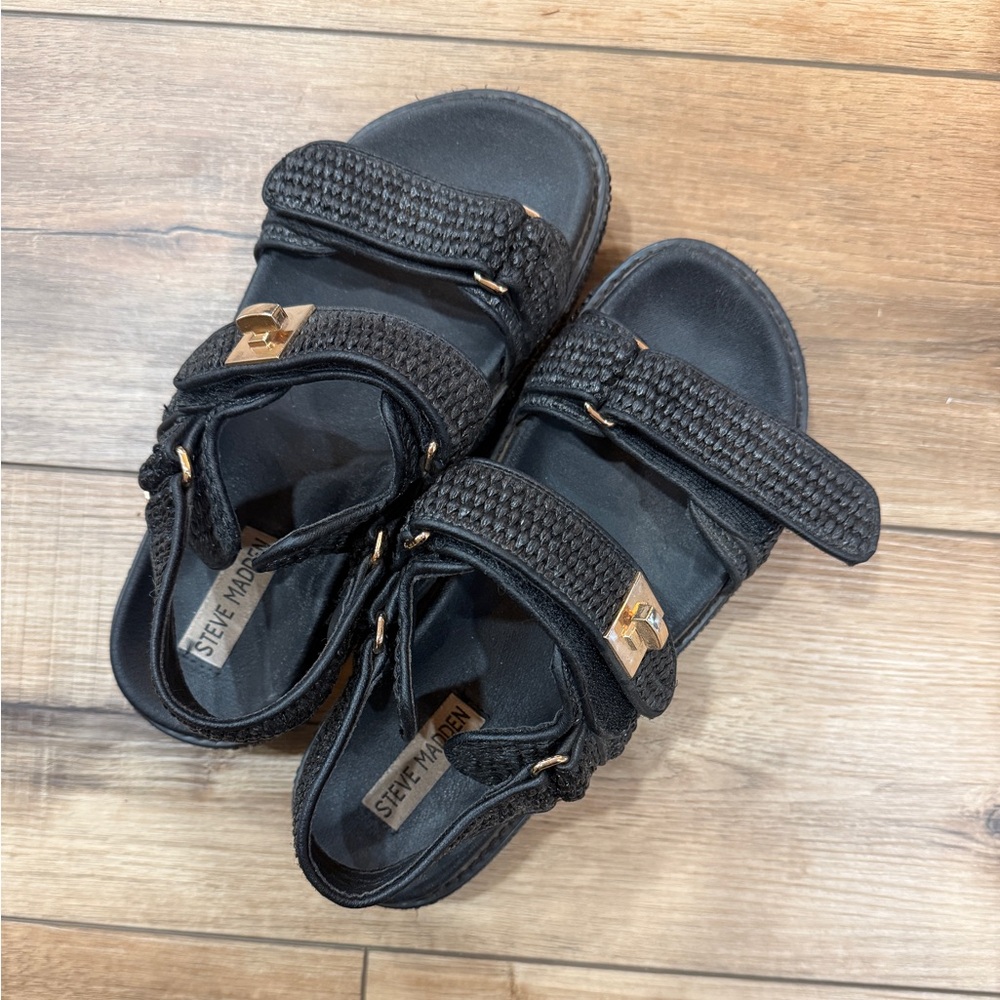 Steve Madden BigMona Black Raffia Sandal